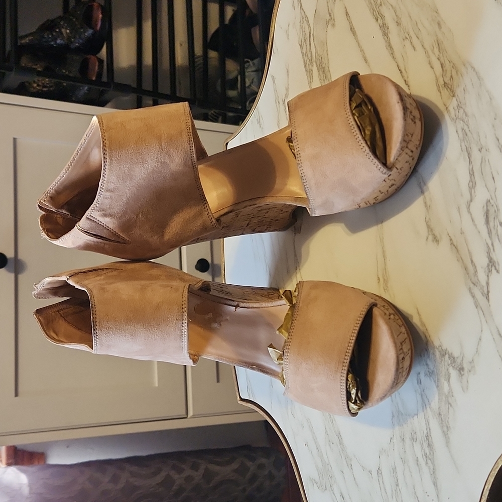 Nwot! Nine West Cork wedges